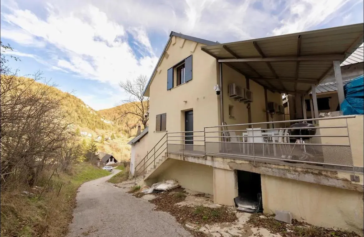 Maison Luxueuse En Montagne Avec Piscine Chauffee Beuil